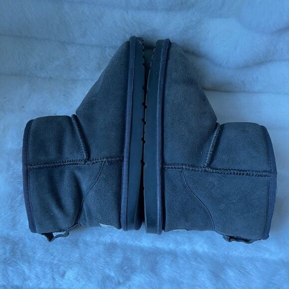 OZWEAR Classic Australian short boots gray suede with shearling lining SZ 10.5W - Picture 5 of 8